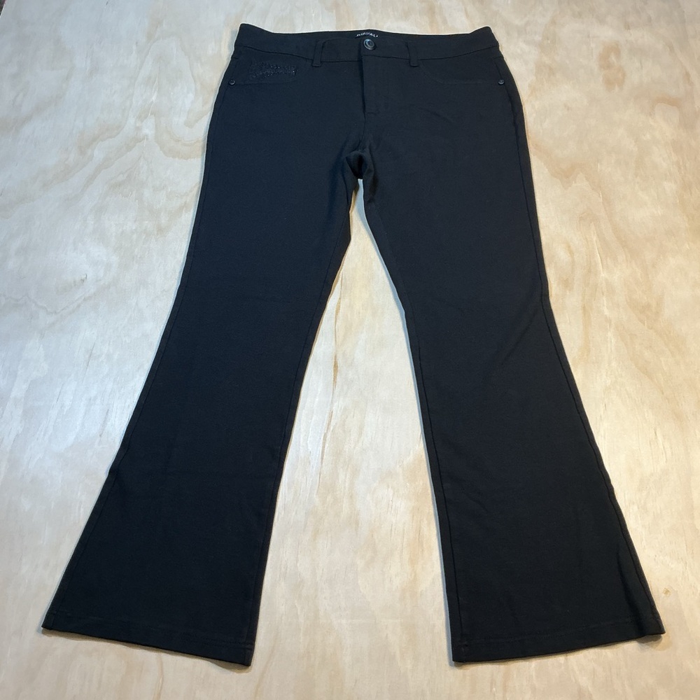 Roz & Ali Black Flare Pants